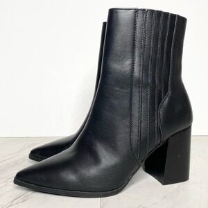 Blondo Indi Black Leather Pointy Toe Heeled Bootie 7 1/2 M